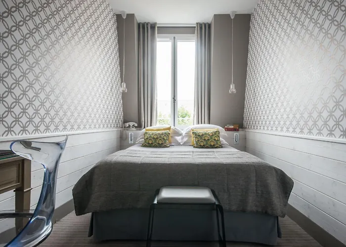 ホテル アポロン モンパルナス 3*