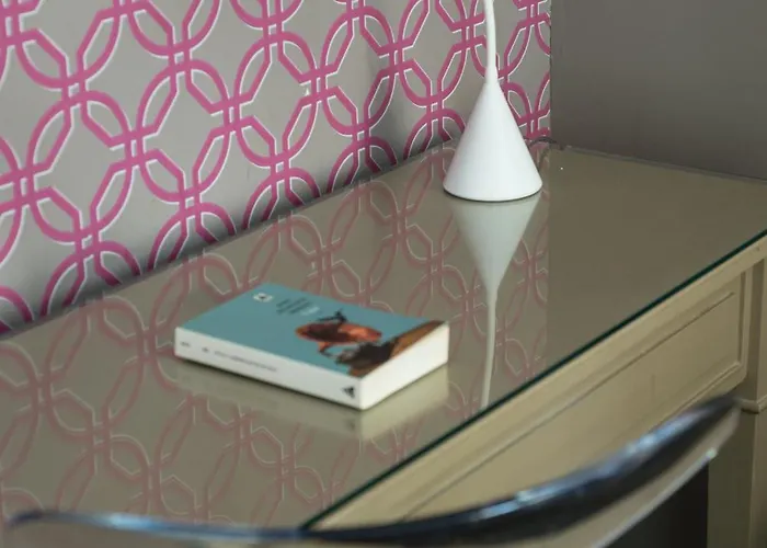 アポロン モンパルナス