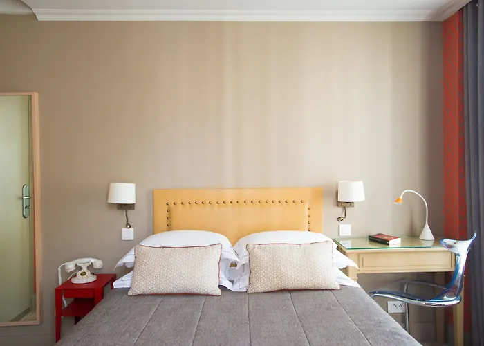 Ξενοδοχείο Apollon Montparnasse 3*