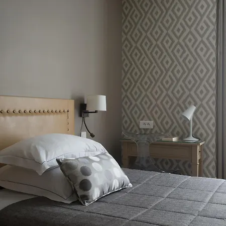 Apollon Montparnasse 3* Париж