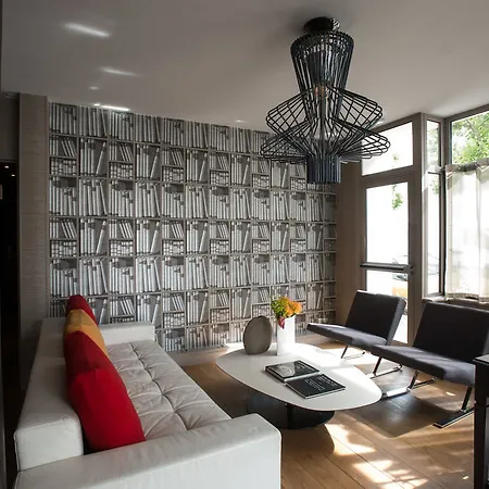 Apollon Montparnasse 3*